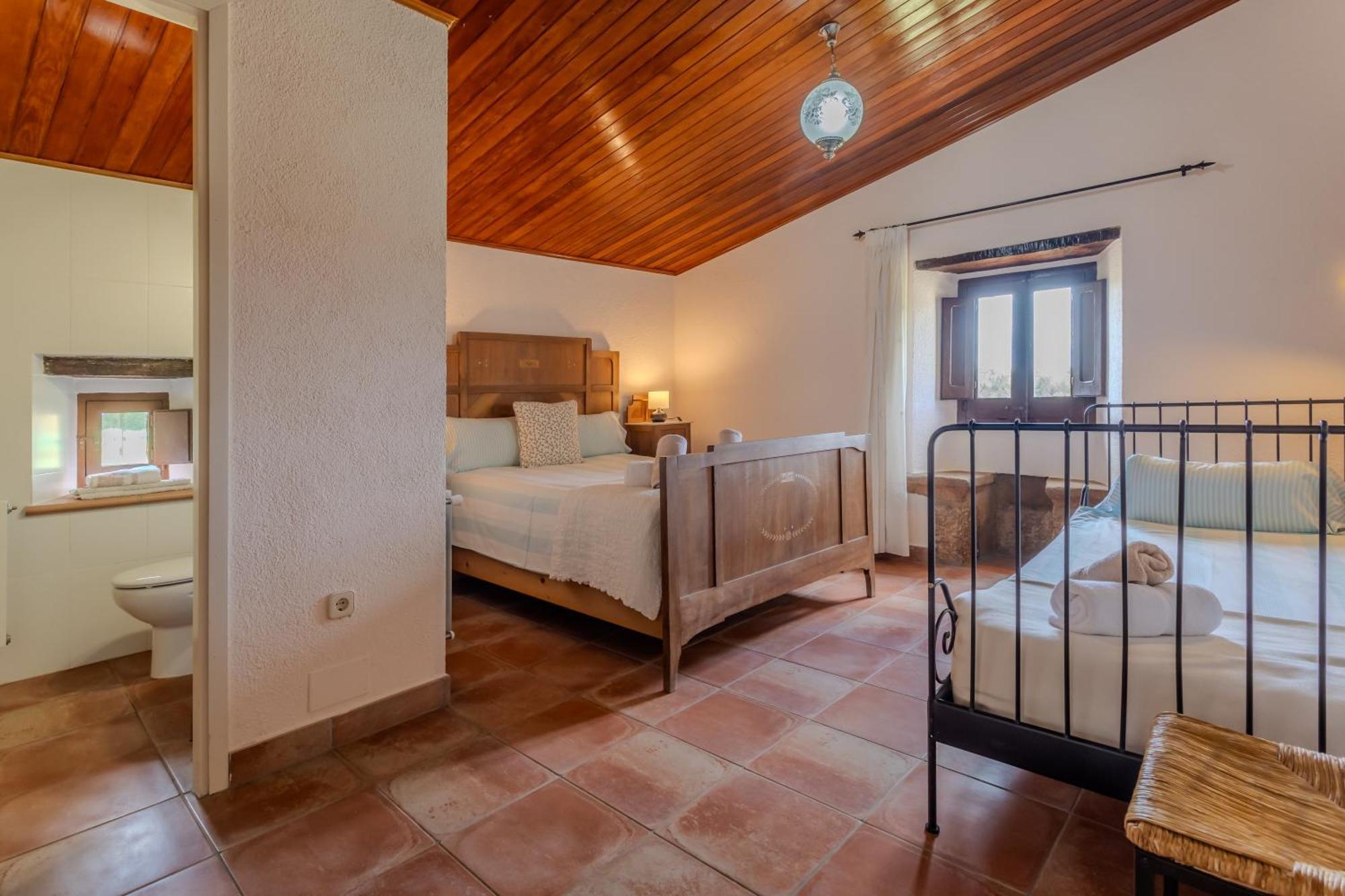 La Pahissa De Can Abras Casa Rural Gerona Exterior foto